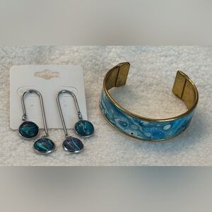 🆕 Handmade Bracelet and Earring Set